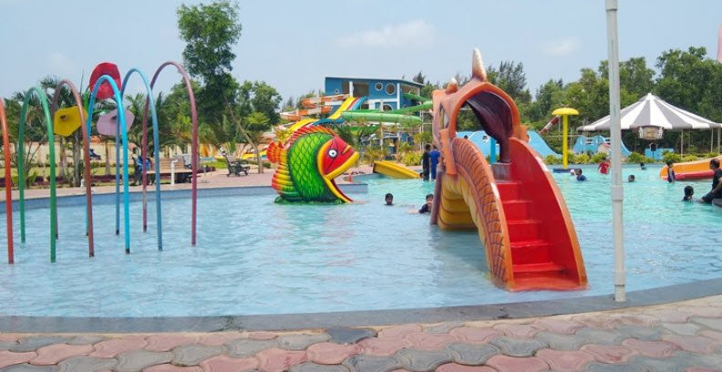 Blue Splash Water Park, Puri, Odisha - Vushii.com Blue Splash Water Park, Puri, Odisha - Vushii.com